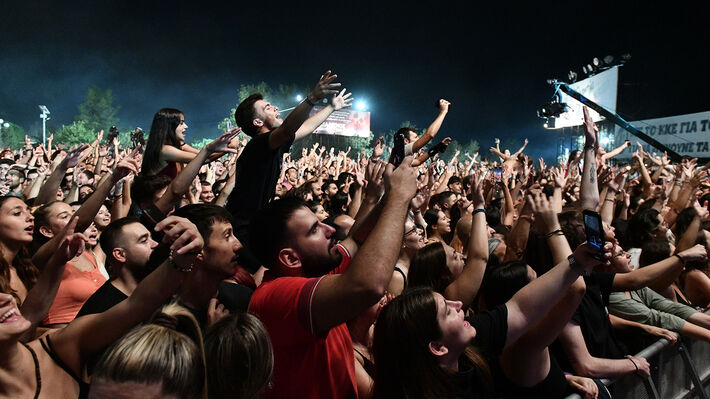 3h_mera-kentrikh_skhnh-pasxalidis-18