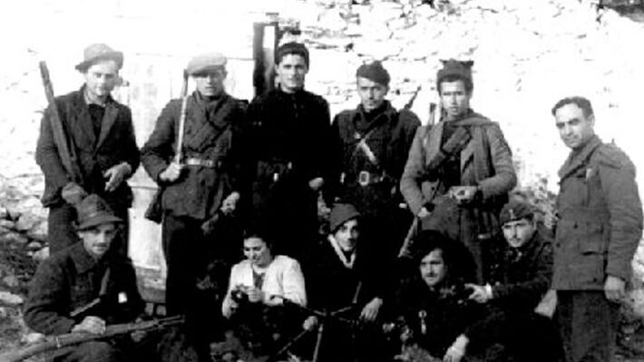 gkarimpalnti-partizanoi-2