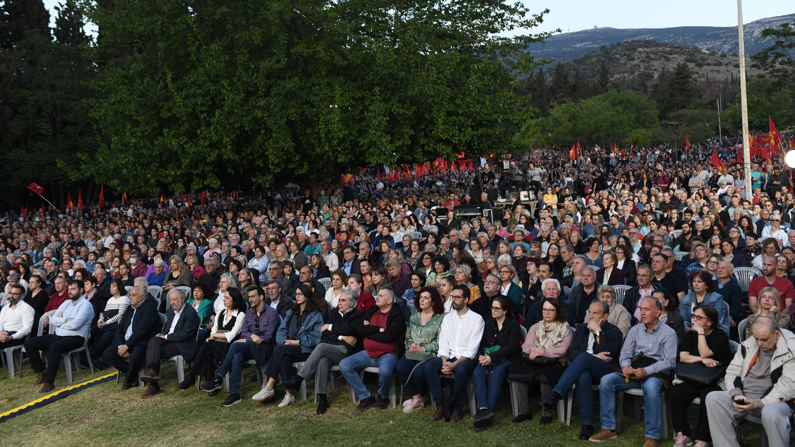 kaisarianh-sygkentrosi-omilia-15