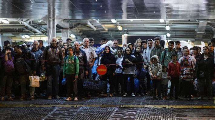 peiraias-prosfyges-17