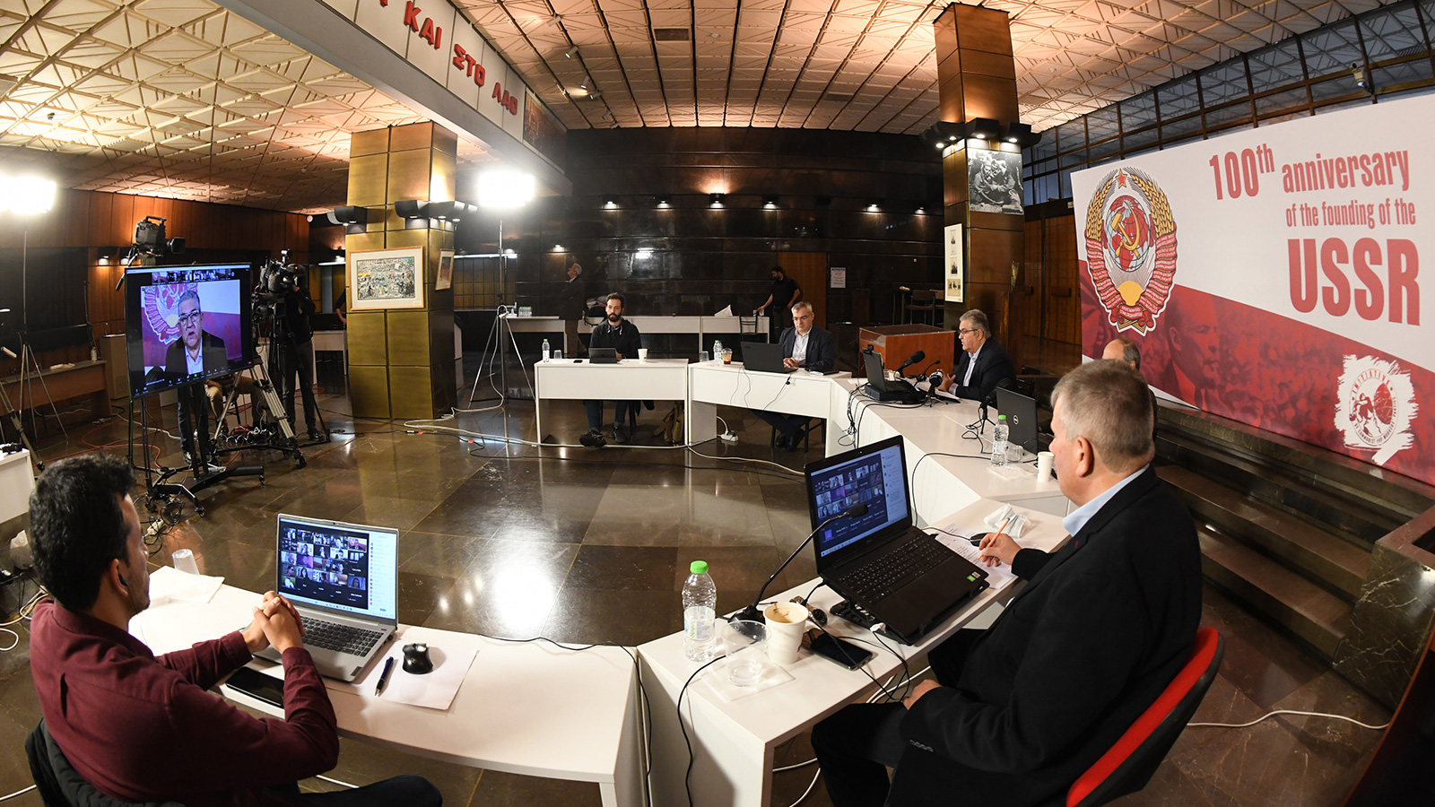 perissos-thlediaskepsi-100-xronia-essd-19