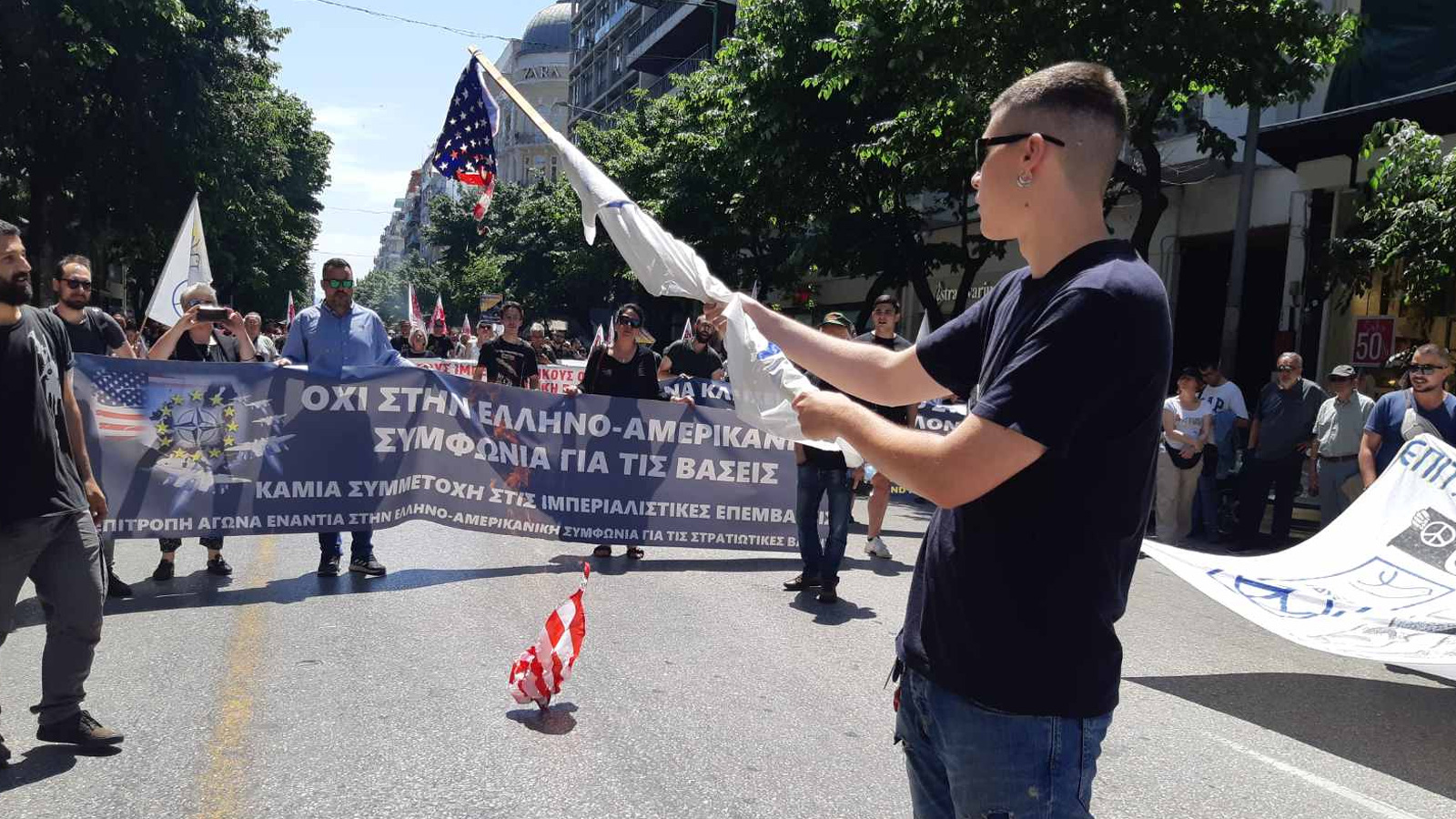 poreia-eirhnhns-thessalonikh-2