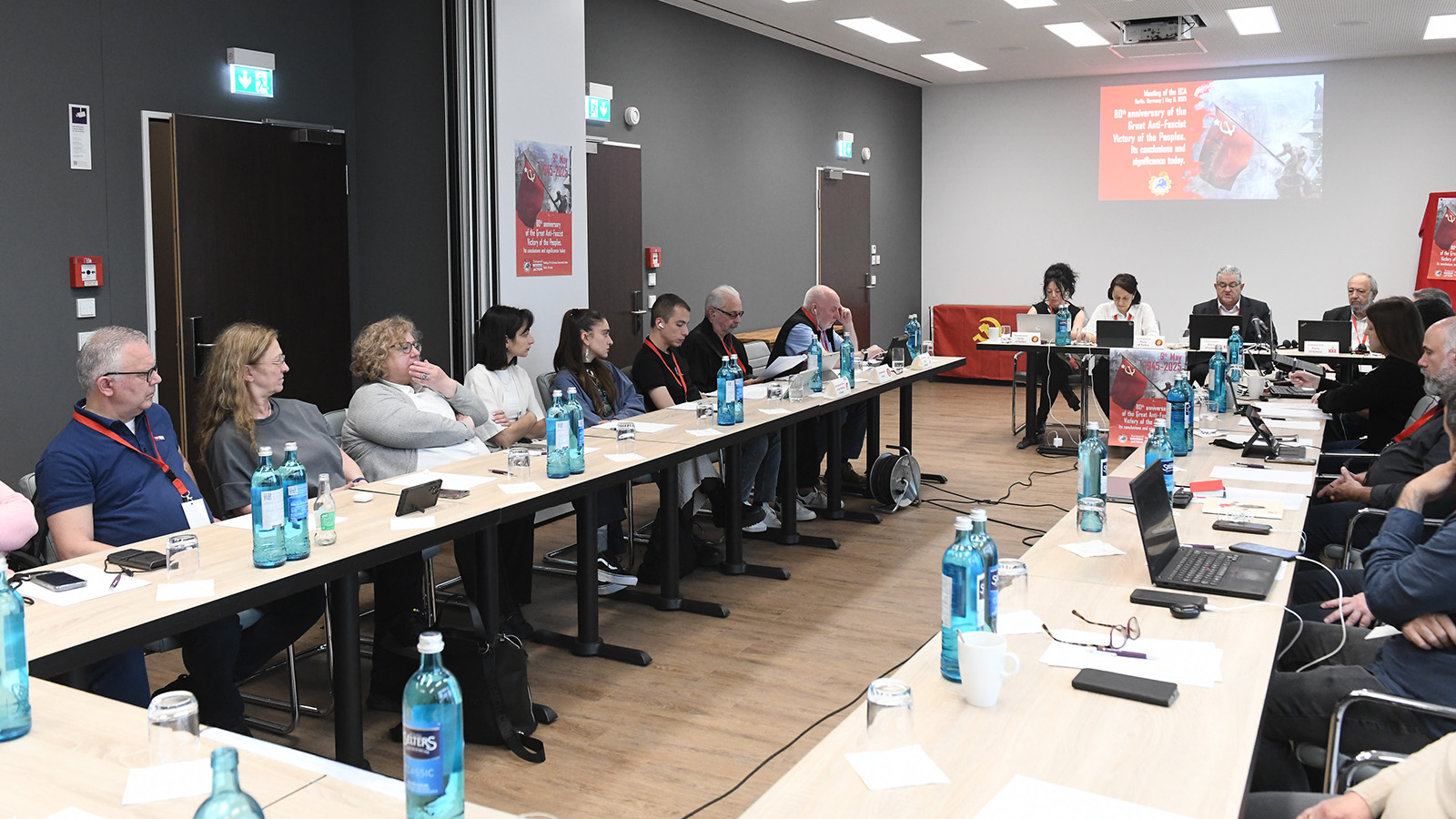 sinantisi-kommounistikis-drasis-19