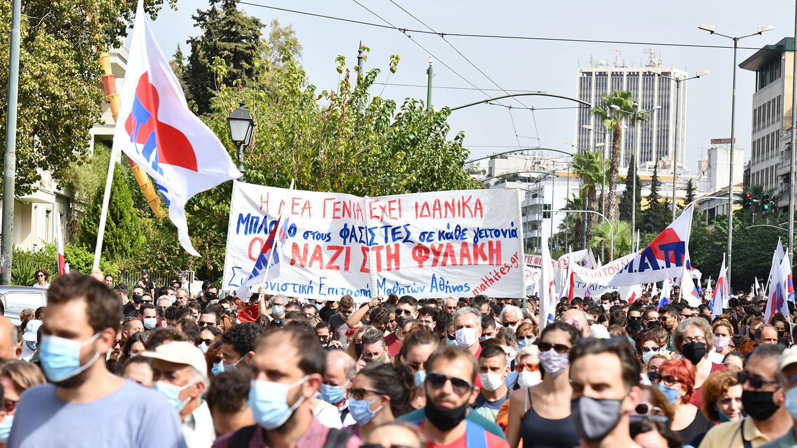 sygkentrosi-poreia-23