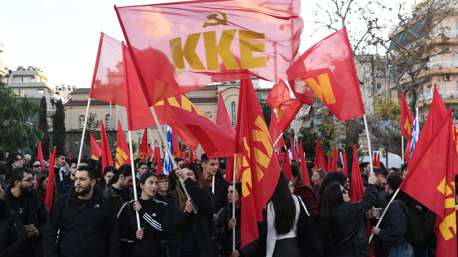 kaisariani-sigentrosi-02