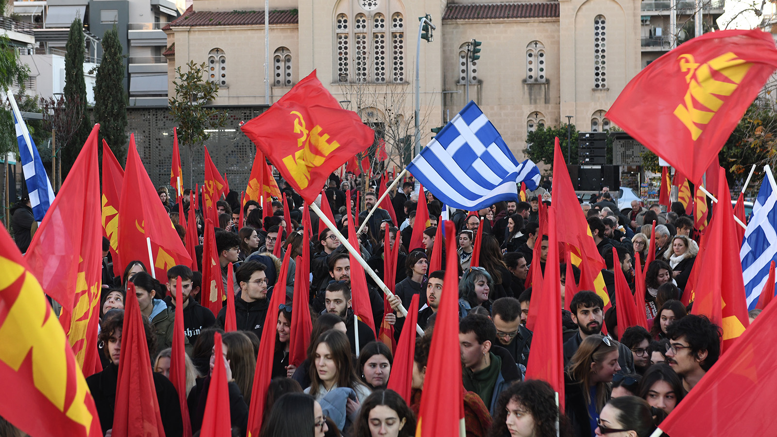 kaisariani-sigentrosi-04