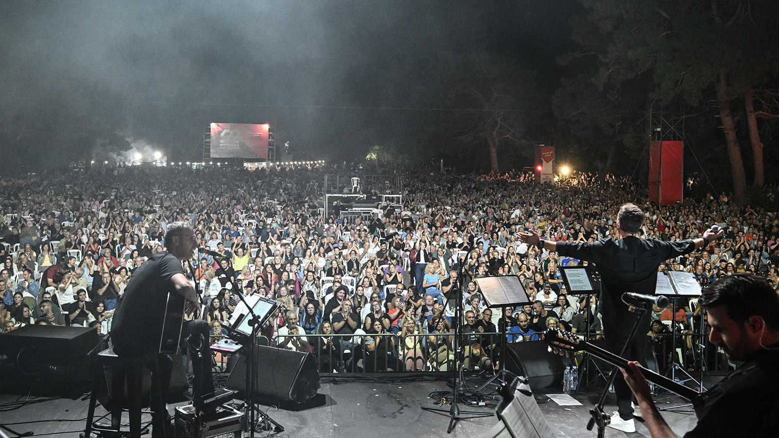 kentriki-skini-afieroma-thessaloniki-23