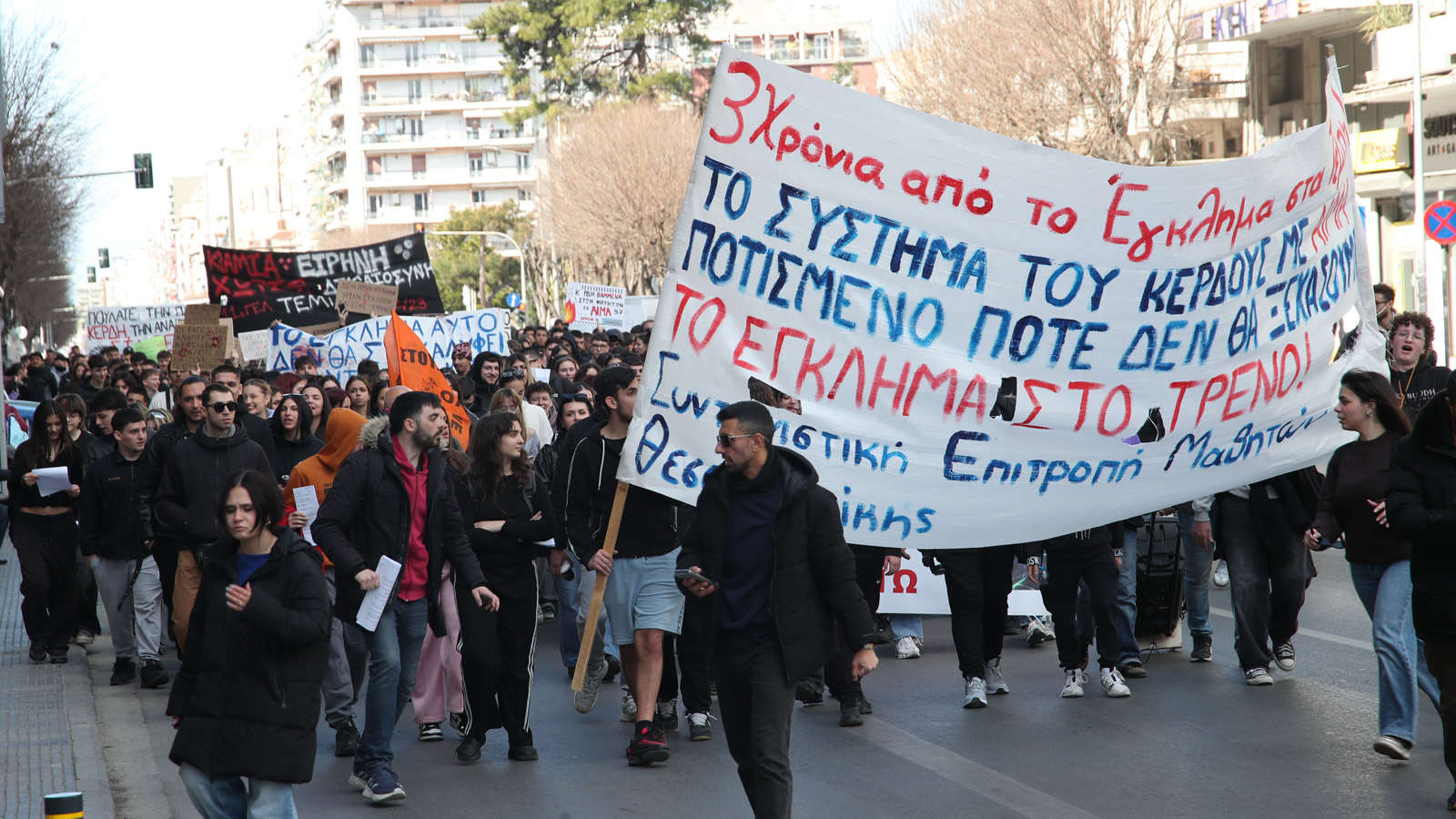 thessaloniki-foitites-4